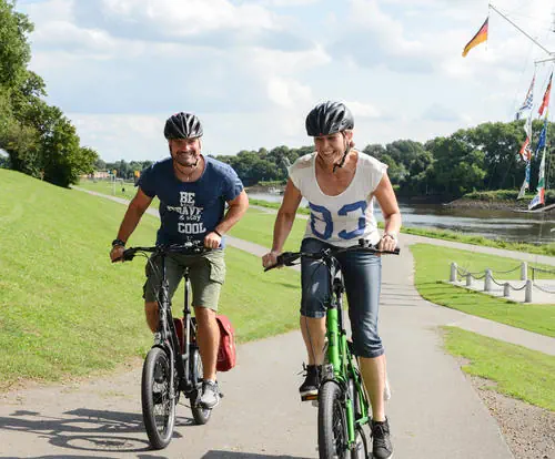 Das E-Bike Cafe Team informiert Sie über Fahrradfahren mit Genuss dank Bosch Pedelecs