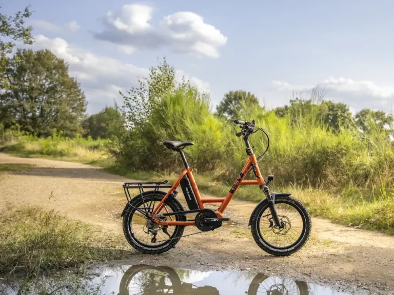 i:SY Bike - Nr. 1 Kompaktrad Fahrrad ist genial 3 i:SY Fahrrad S10 Adventure im Gelände