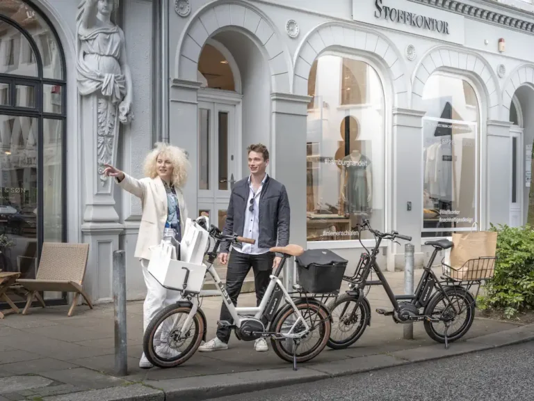 i:SY Bike - Nr. 1 Kompaktrad Fahrrad ist genial 1 i:SY Bike S8 B in der Stadt