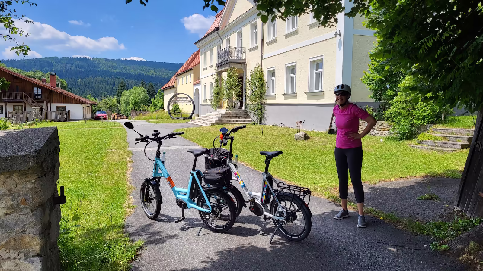 kurze-trinkpause-nach-dem-aufstieg-mit-isy