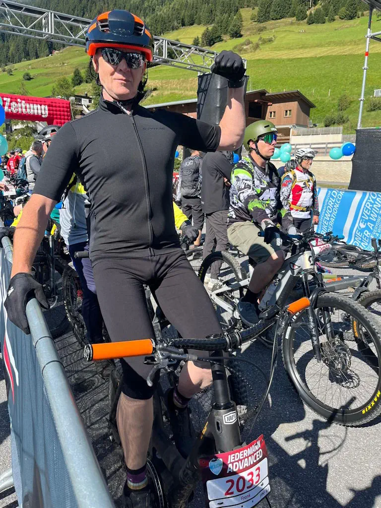 i:SY SkyFly Umbau mit Federgabel und Frank Troffer bei Jedermann eBike WM am Start