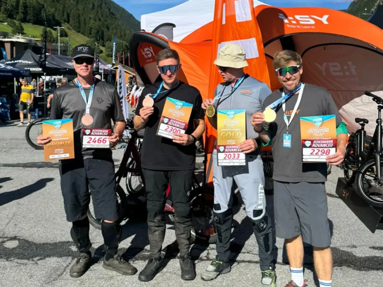 iSY-mit-P6-bei-Jedermann-E-Bike-WM_die-Athleten