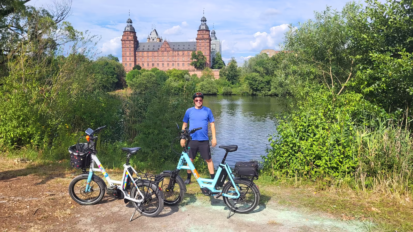 isy-kompaktrad-beim-e-bike-cafe-mieten-leihen