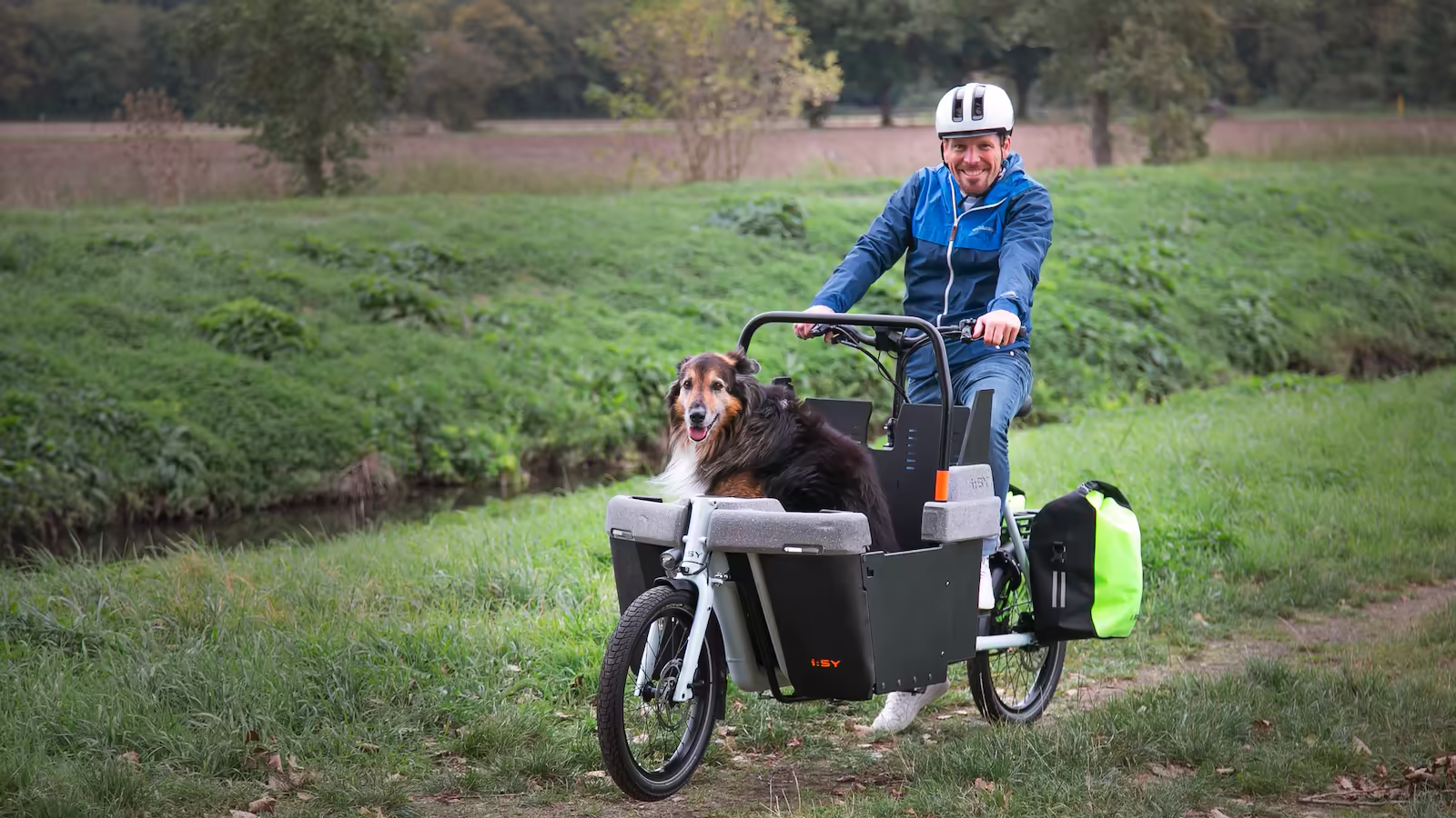 Die i:SY Cargo Cab Hundetour mit Collie Marley